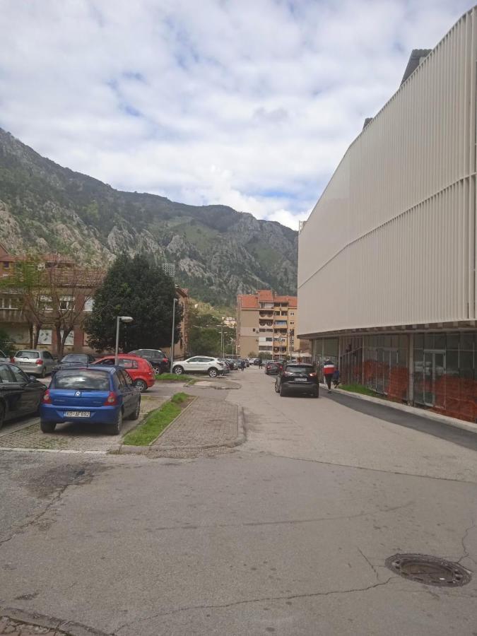 Apartment Maki Kotor Exterior photo